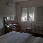 Sneza 아파트