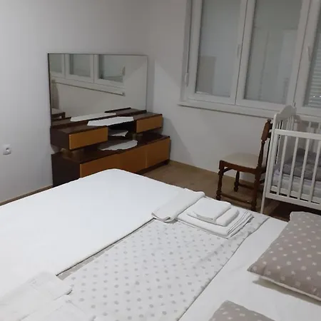 아파트 Sneza 트레빈예